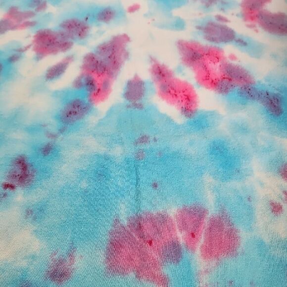 Gildan Tie-Dye Shirt in Blue and Purple - Picture 15 of 16